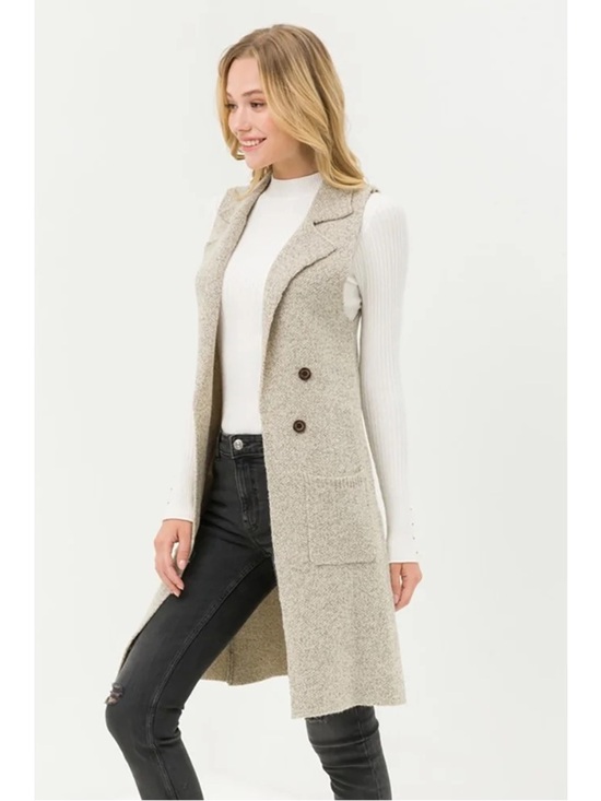 Love Tree Jackets & Blazers - Love Tree Textured Knit Sleeveless Vest in Heather Taupe